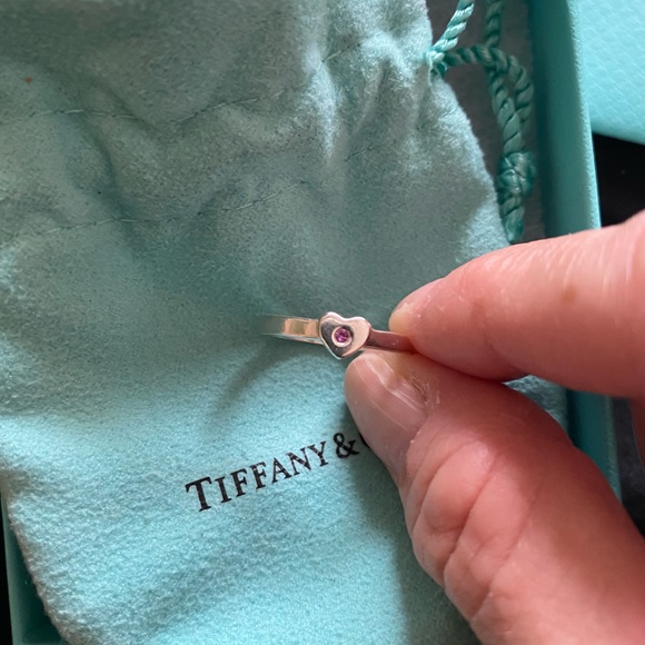 Tiffany & Co pink sapphire heart ring 5.5 - Picture 12 of 16